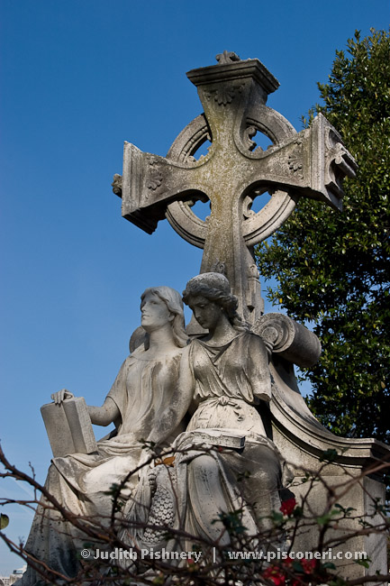 09/24      |      Historic Oakland Cemetery . Atlanta, Georgia