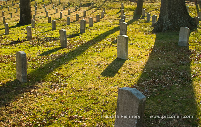13/24      |      Historic Oakland Cemetery . Atlanta, Georgia