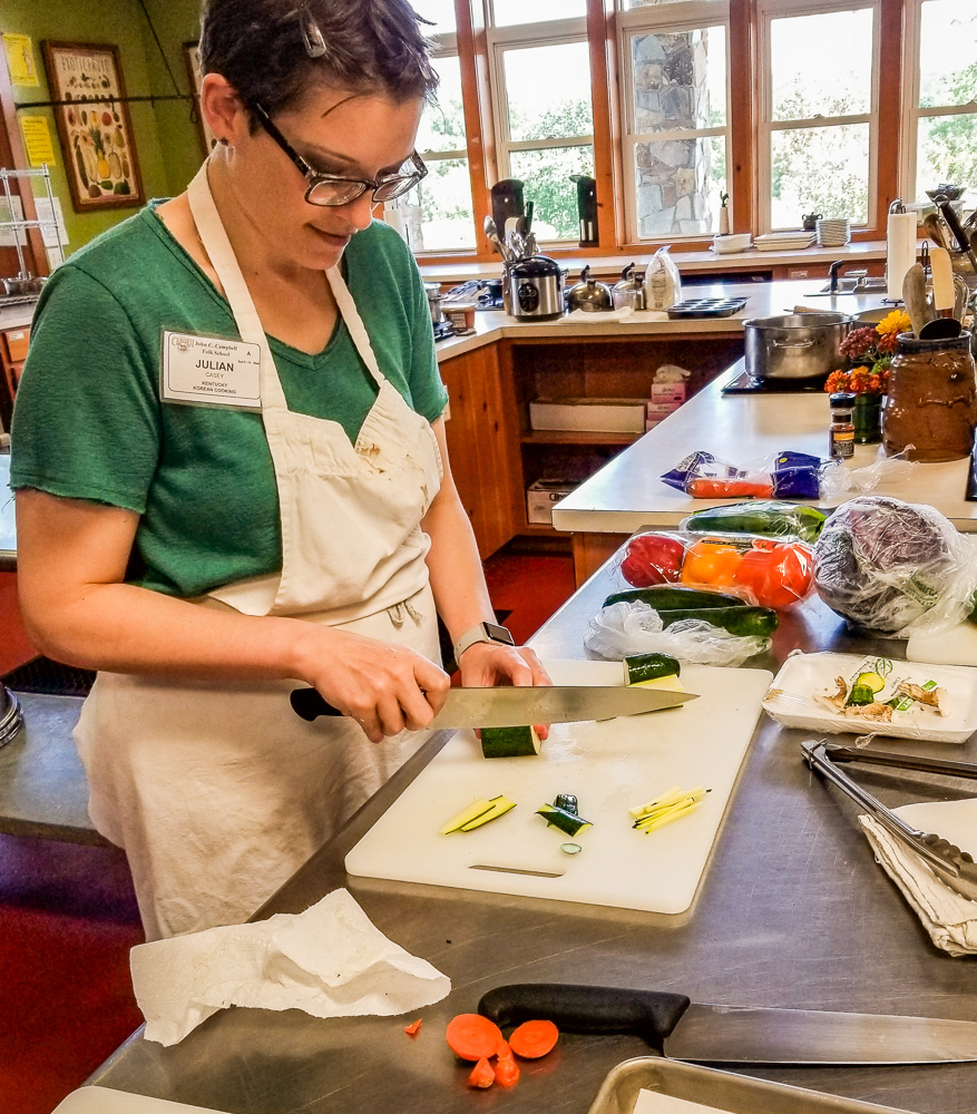 workshop cooking student